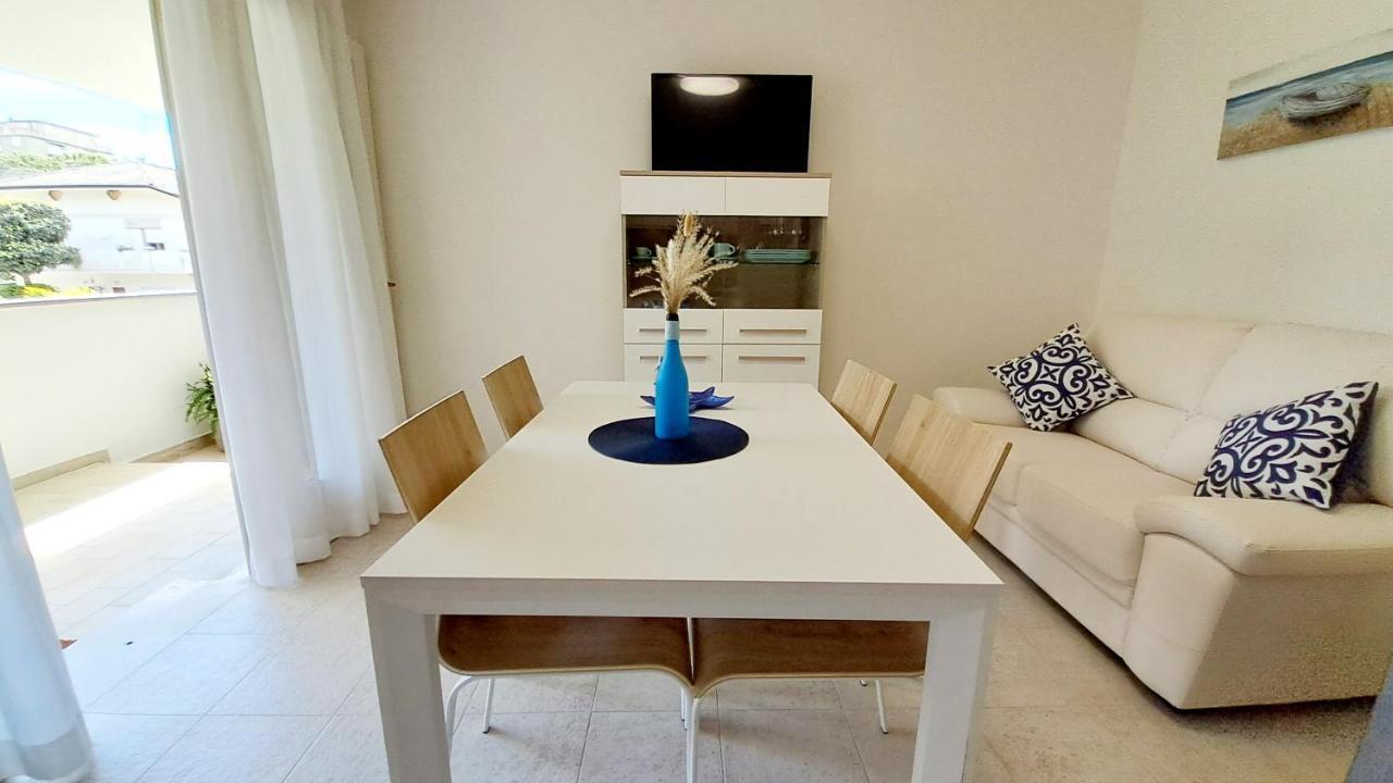 Villa Barbara Fra I Pini لينانو سابيادورو المظهر الخارجي الصورة